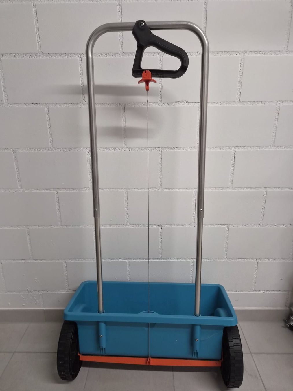 Altro in Utensili da giardino: Gardena Streuwagen – Nuovo (secondo la descrizione) da Dübendorf venduto da Luzintensa