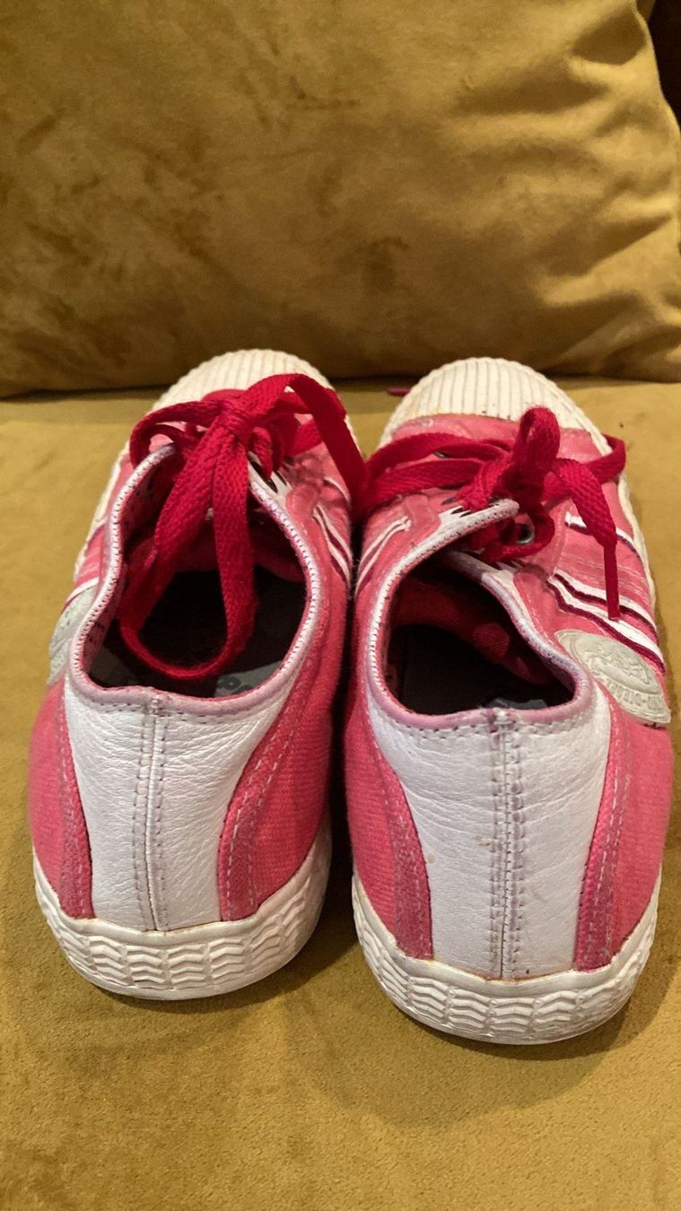 Diesel Scarpe da donna: Damen Sneaker von Diesel, Gr. 38 – Usato da Dagmersellen venduto da sheli17 7