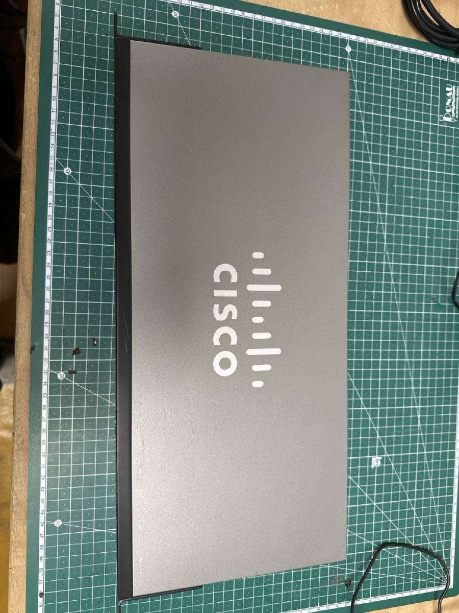 Cisco Hub & Switch: Cisco SG250-18 Port Smart Switch – Usato da Kemptthal venduto da isable 2