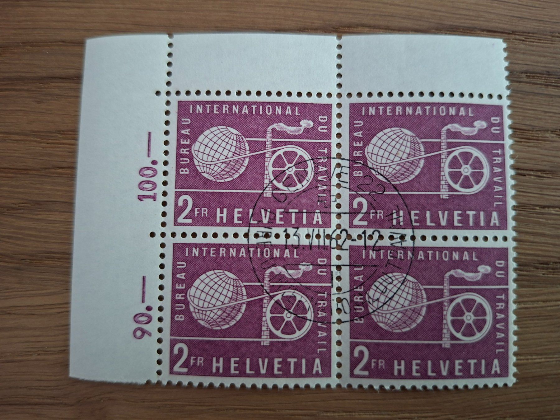 Tous les timbres: Dienstmarken 4er Blocks: BIT – Neuf (Voir description) à Hinterkappelen par 1399 5