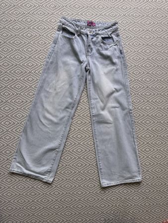 Low waist Jeans edikted hellblau Grösse XS Weite 25