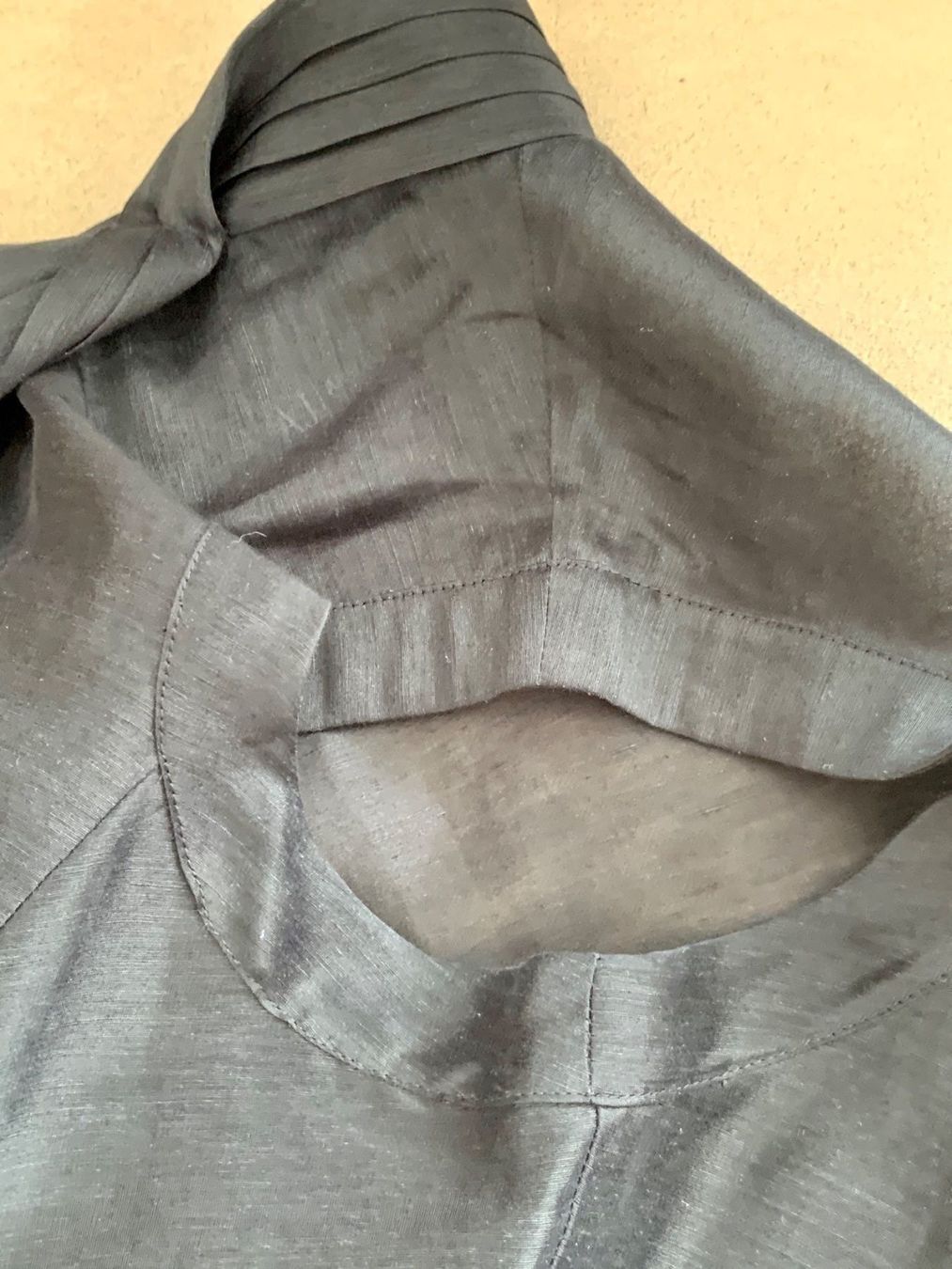 Armani Camicette: Damenbluse ARMANI – Usato da Zürich venduto da Nika017 6
