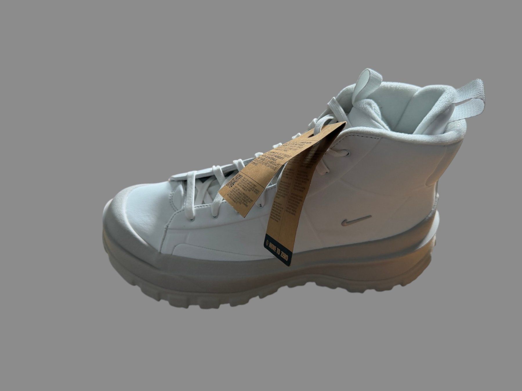 Nike Herrenschuhe: Bottes Nike blanches neuves taille 40 – Neu (gemäss Beschreibung) aus Plan-les-Ouates von ste_fk5k