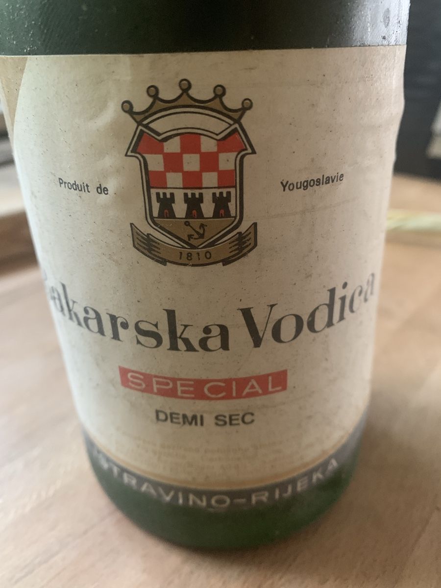 Bouteilles: Alte Schaumweinflasche 1982 oder früher, geöffnet  – D'occasion à Brugg AG par Simone92 4