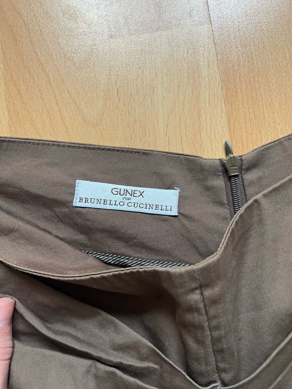 Brunello Cucinelli Gonne: BRUNELLO CUCINELLI / GUNEX, Size 34 – Usato da Basel venduto da das_7wzs 1