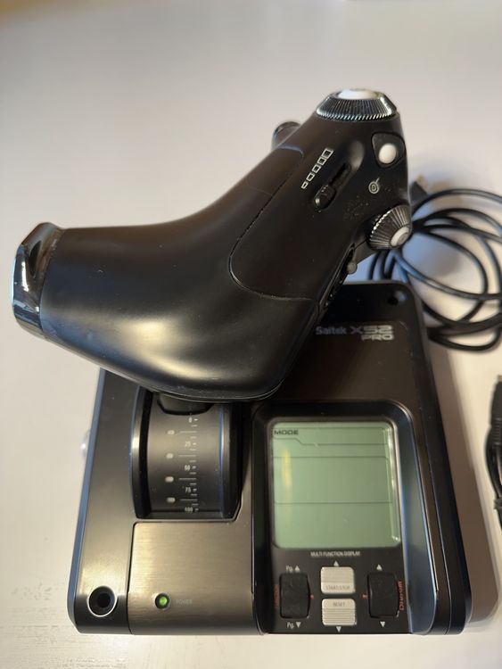 Logitech Saitek HOTAS X52 Pro | Kaufen auf Ricardo