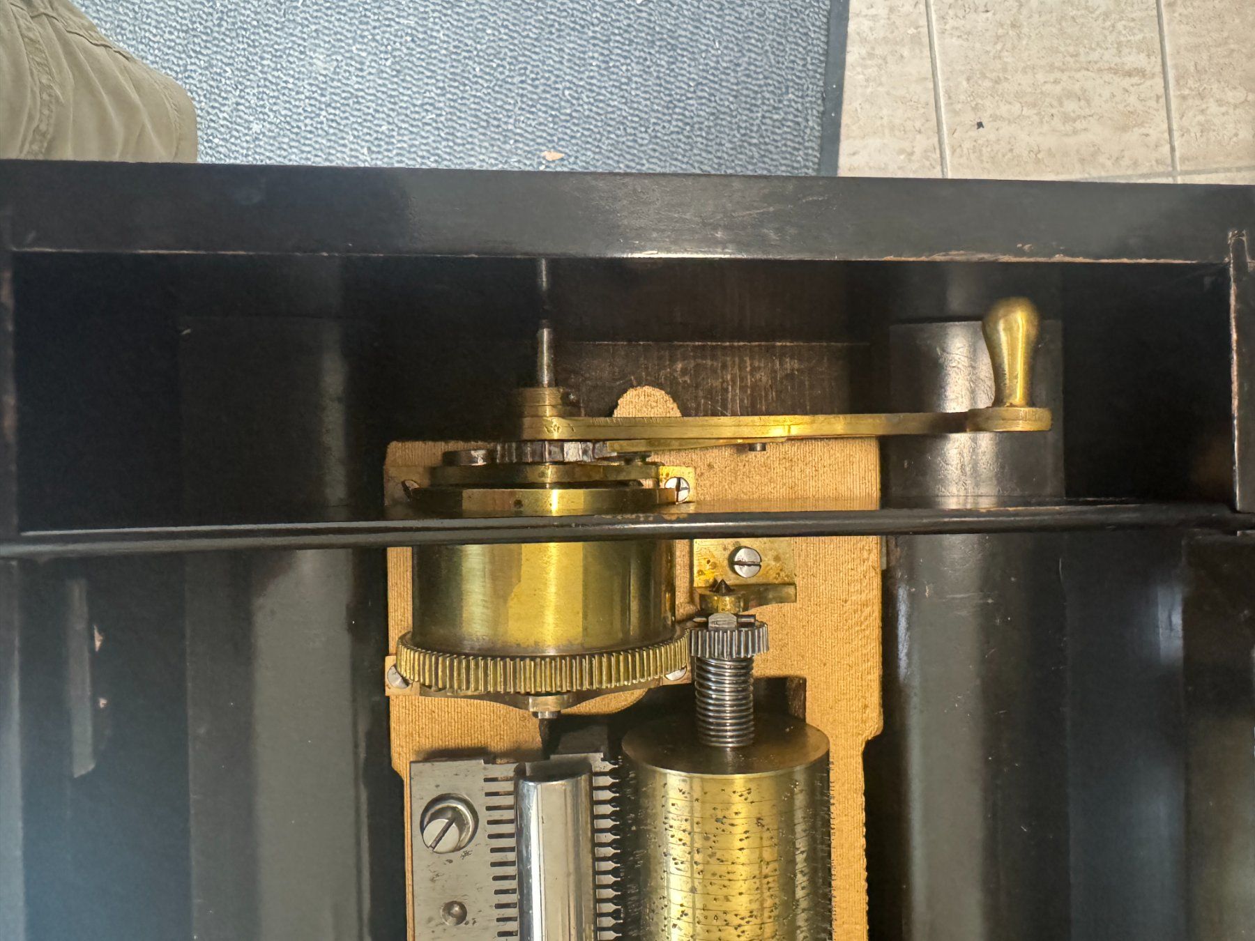 Carillon: boite à musique ancienne – Usato da Péry venduto da lecrampet 8