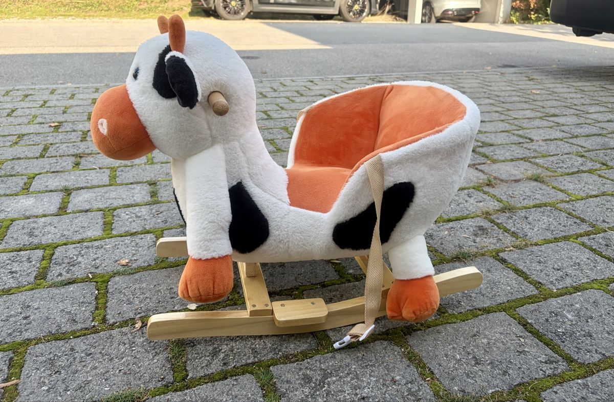 Jouets: Plüsch Kuh Schaukelpferd – D'occasion à Ebikon par lisa_basler 2