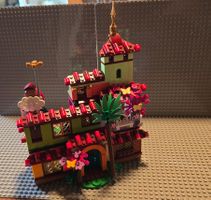 LEGO® | Disney Das Haus der Madrigals (43202).