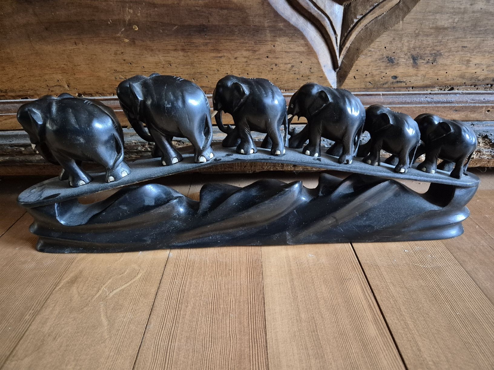 Tutte le decorazioni: sculpture éléphant – Usato da Chambrelien venduto da Zebz 1