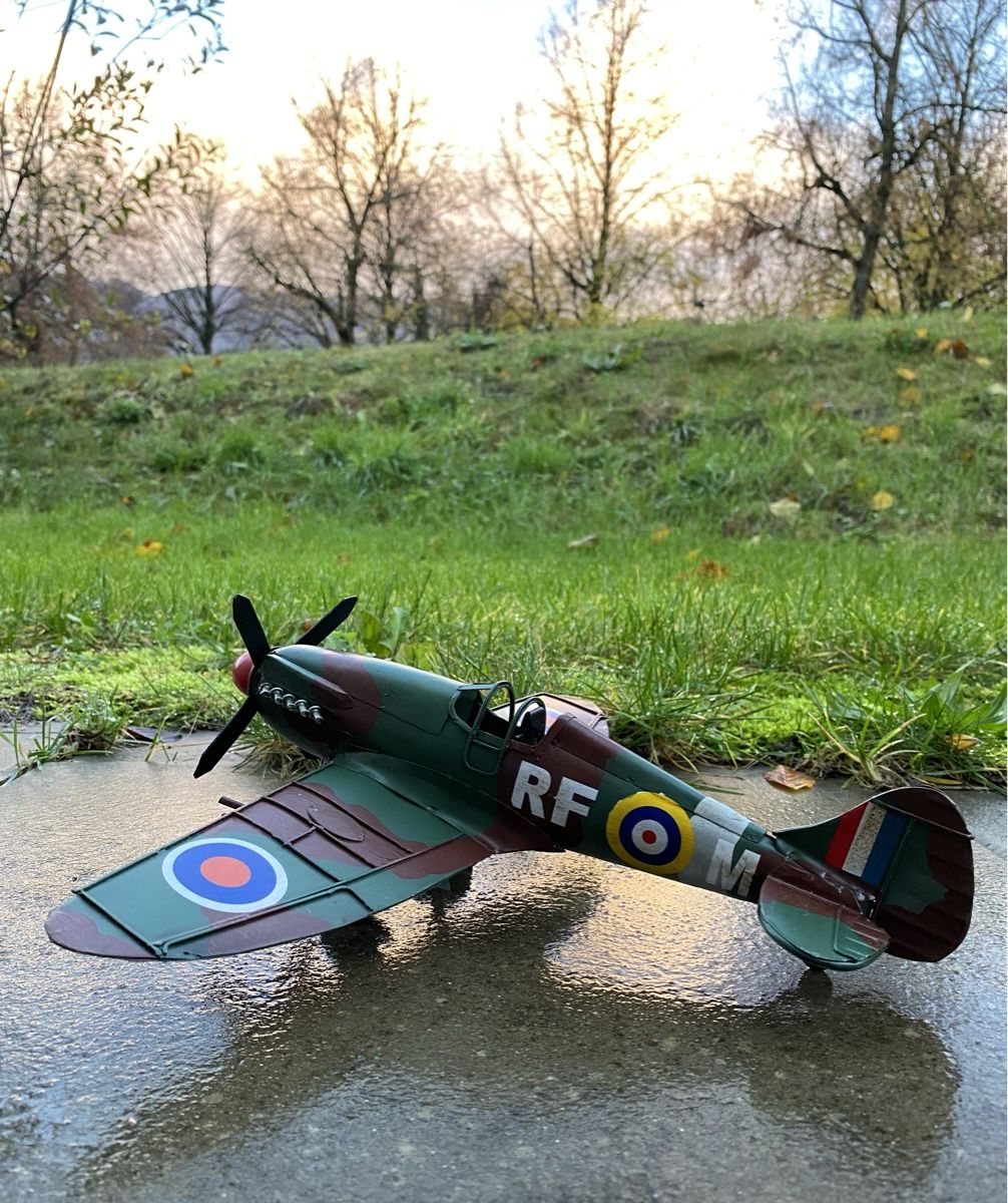 Kit di modellismo & Modellini statici: Spitfire MK IX TD314 aus Blech – Nuovo (secondo la descrizione) da Langendorf venduto da Blechfahrzeuge 7