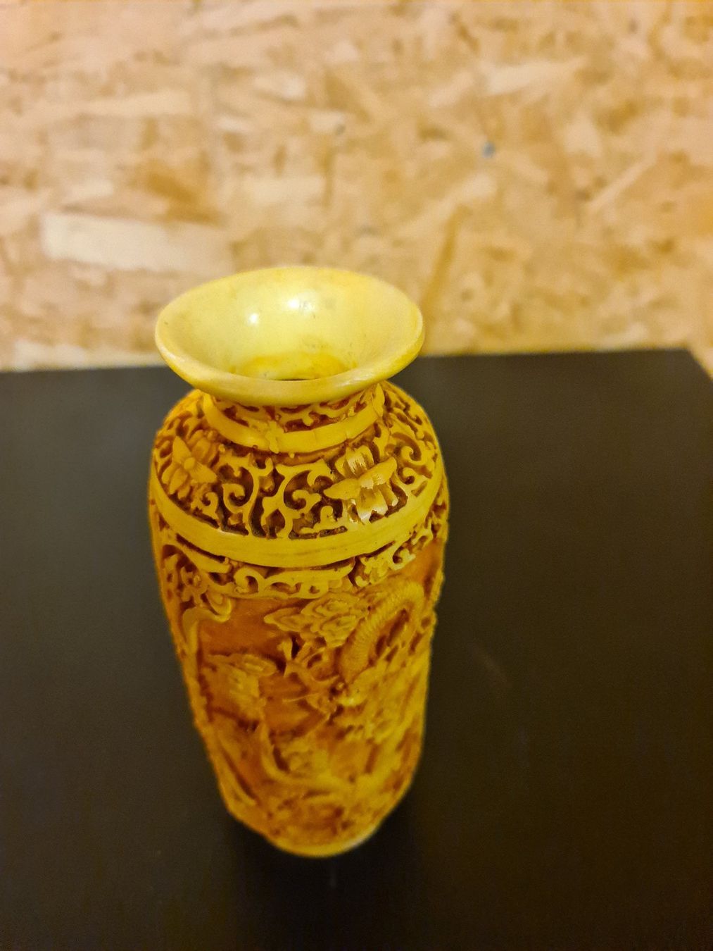 Vasi & Recipienti: Cina Vase – Usato da Ibach venduto da Hfedier 2