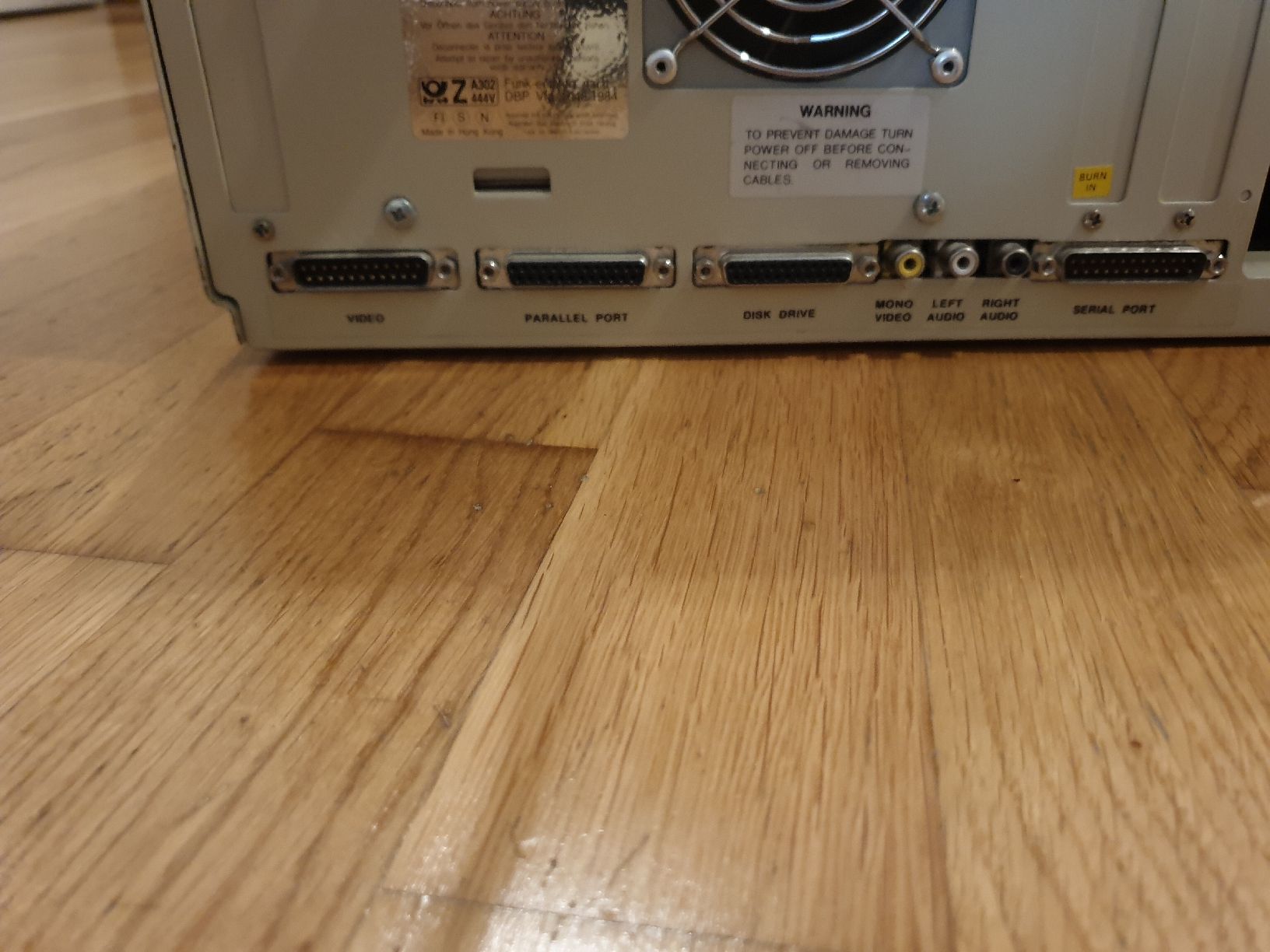 Commodore PCs: Commodore Amiga 2000 Computer für Sammler  – D'occasion à Ittigen par Ziok187 5