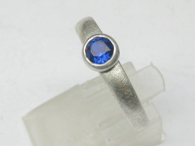 Ringe: feiner Ring Silber 925 blauer Spinell synthetisch Gr. 60 – Gebraucht aus Ermatingen von Decovin 2