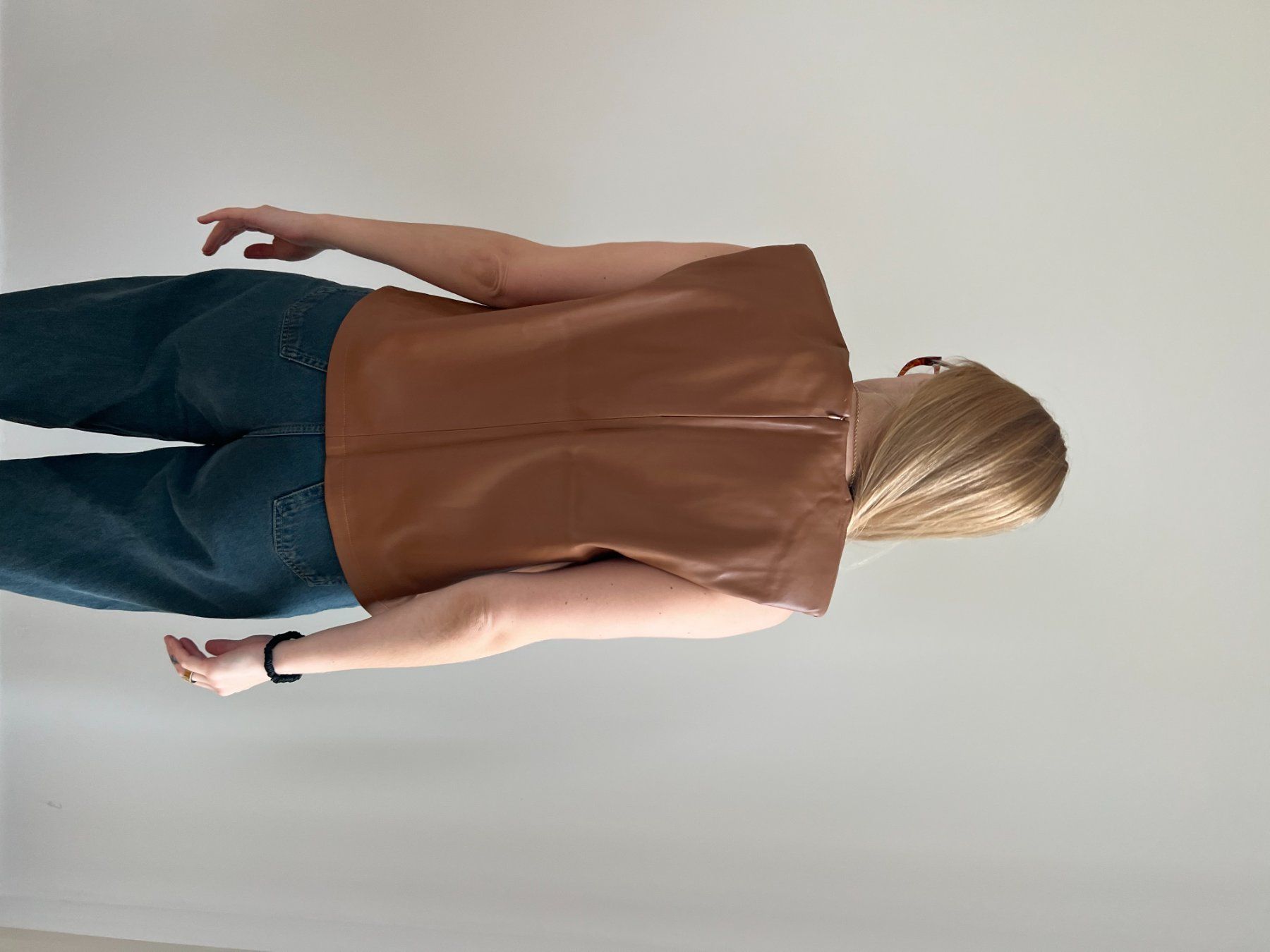 Mango Top: Top effet similicuir Mango marron – Usato da Zürich venduto da mps_9cp7 2