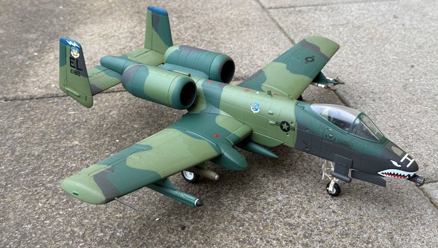 Franklin Mint Modellbausätze & Standmodelle: Franklin Mint A-10C Warthog Thunderbolt II "Flying Tigers" – Neu (gemäss Beschreibung) aus Flamatt von Roberain 1