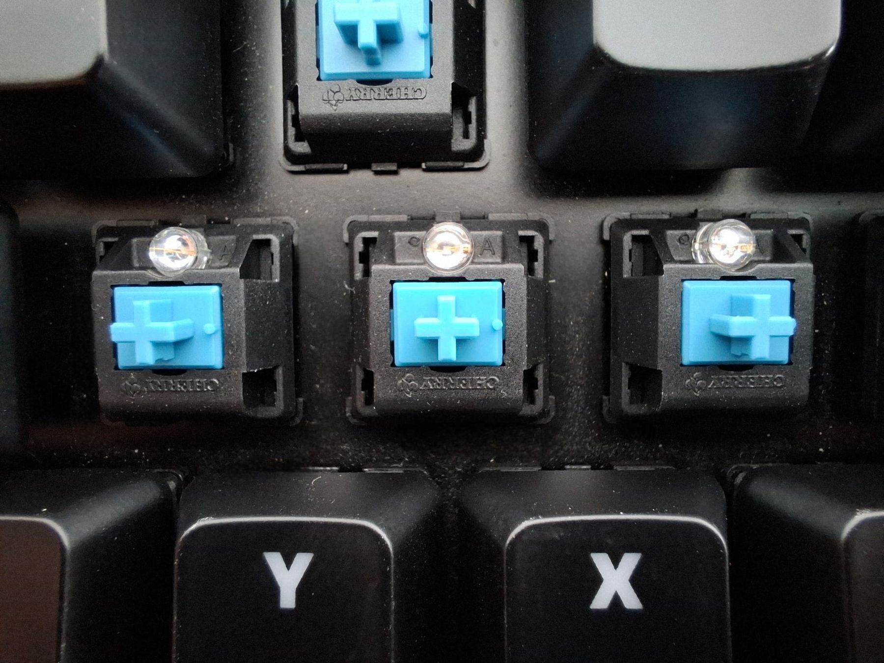 Tastiere: Roccat Ryos MK Pro Mx Blue – Usato da Mellingen venduto da Soleduo2 5