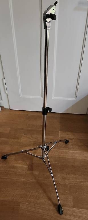 Strumenti musicali: Ständer für Trommelböckli – Usato da Basel venduto da Tobi_079