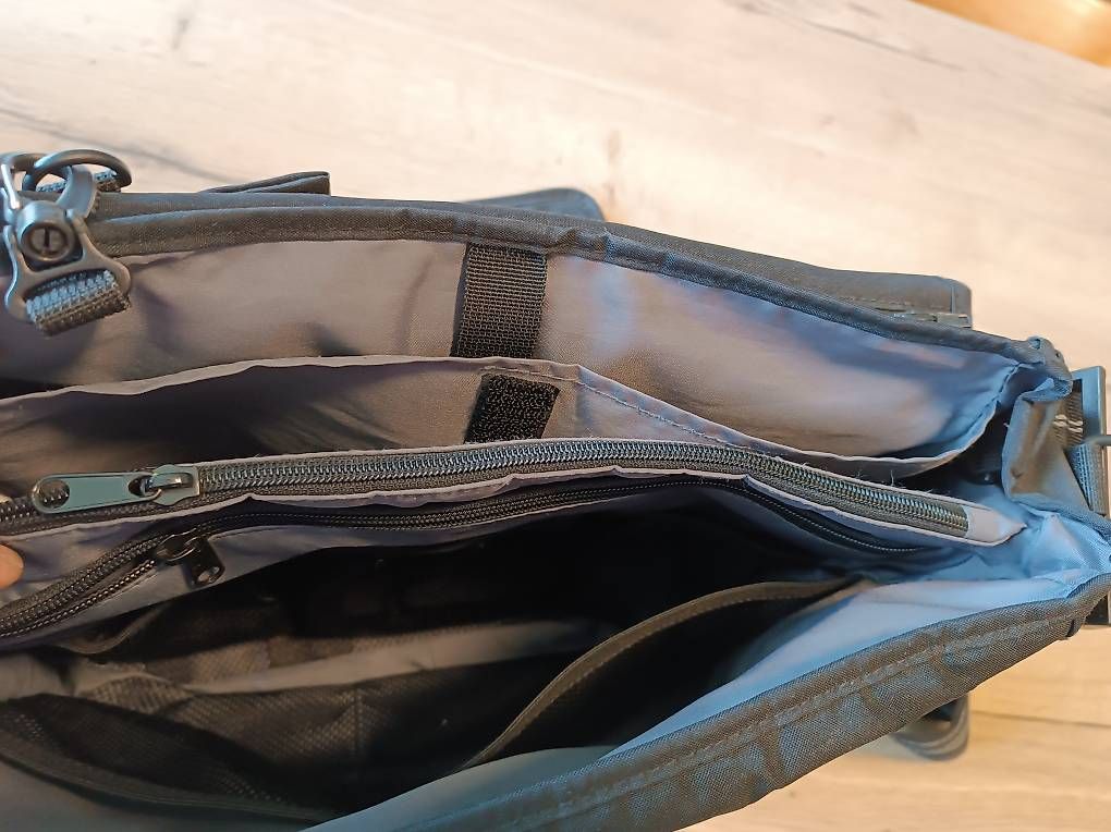 Borse & Zaini: Wickeltasche der Marke lässig – Usato da Buttisholz venduto da Baendlifahrer 1