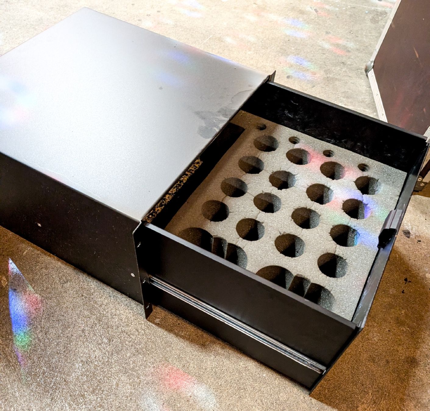 Thomann Strumenti musicali: Rack Schublade 6HE von Thomann  – Usato da Kriessern venduto da Droopy 1