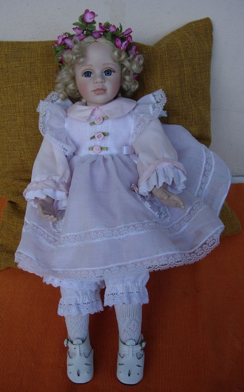 Bambole: Puppe-LAUREL-1995-Hamilton Collection – Usato da Basel venduto da Grbina64 5