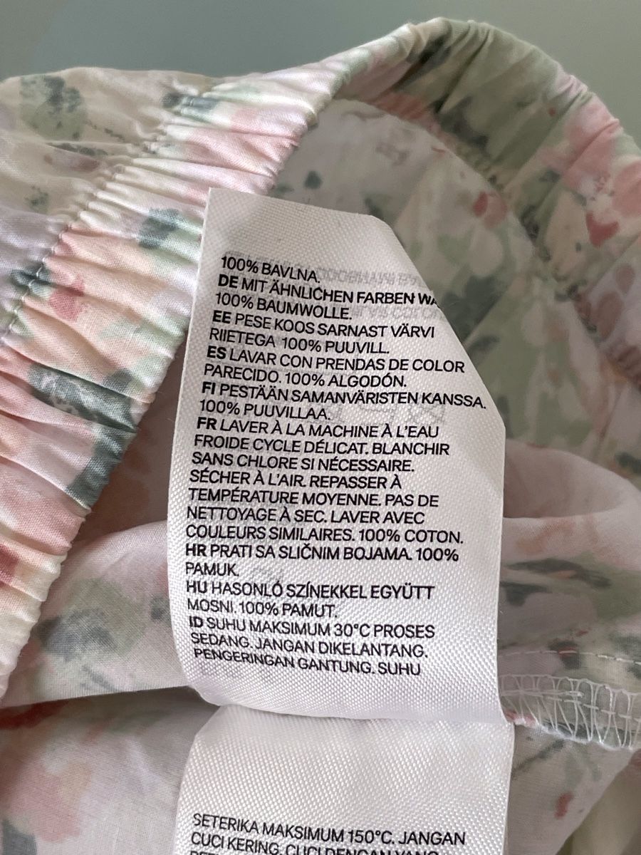 H&M Tops: Haut H&M à fleurs, taille S - neuf – Neu und originalverpackt aus Vuadens von Nina11 6