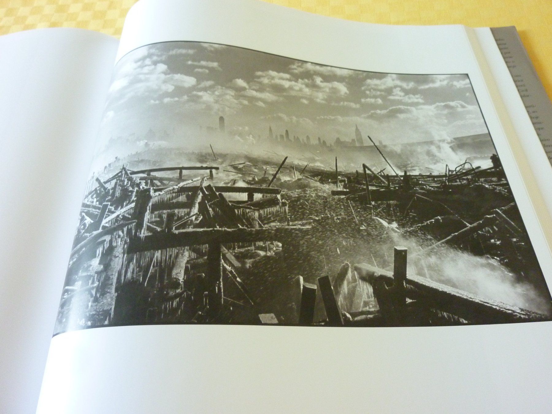 Libri: Henri Cartier-Bresson (1908 - 2004) – Usato da Egg b. Zürich venduto da MissMarple2 3