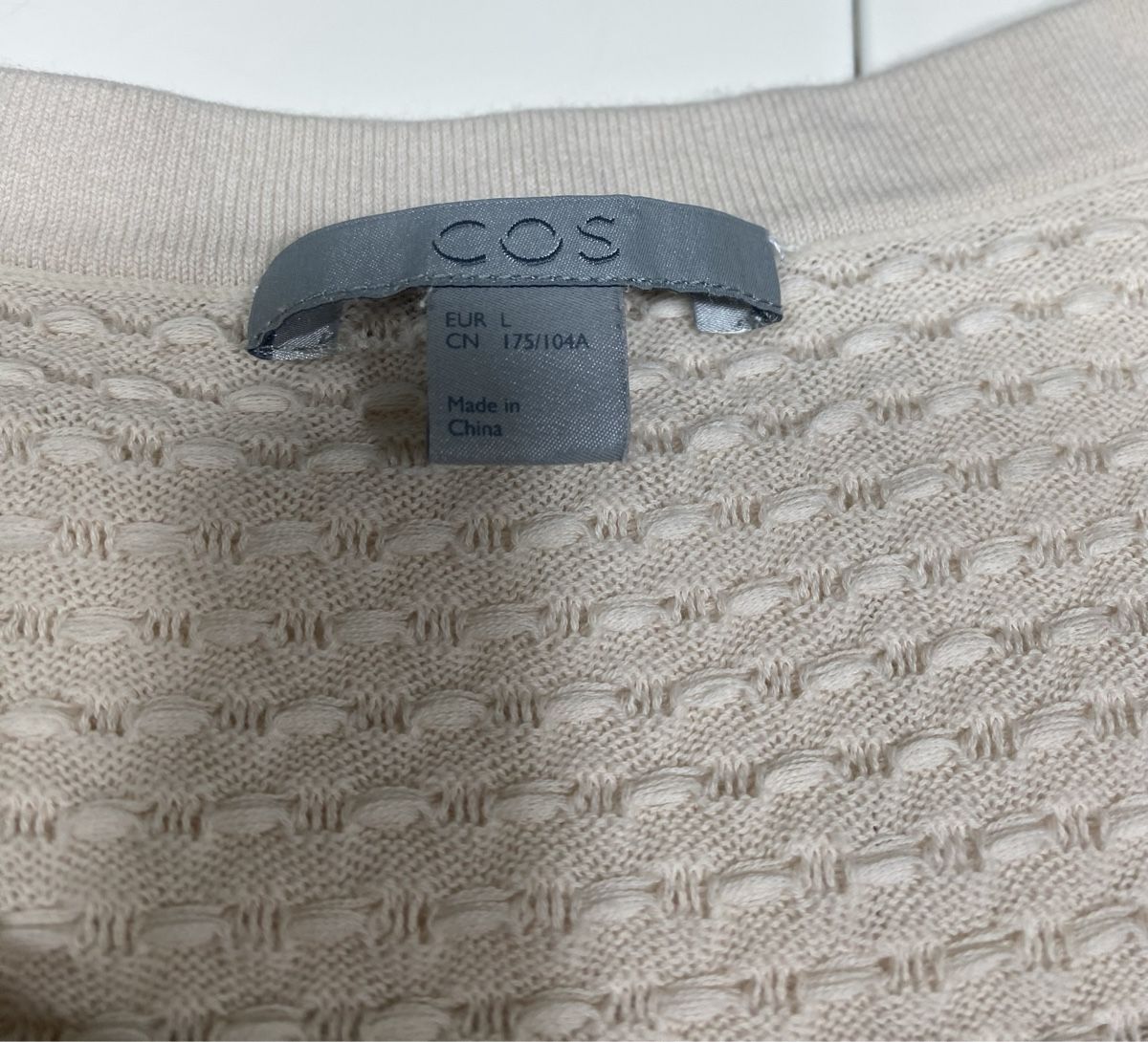Cos Pulls & Sweat-shirts: Cos Pullover 🌸 – D'occasion à Opfikon par Luis144 1