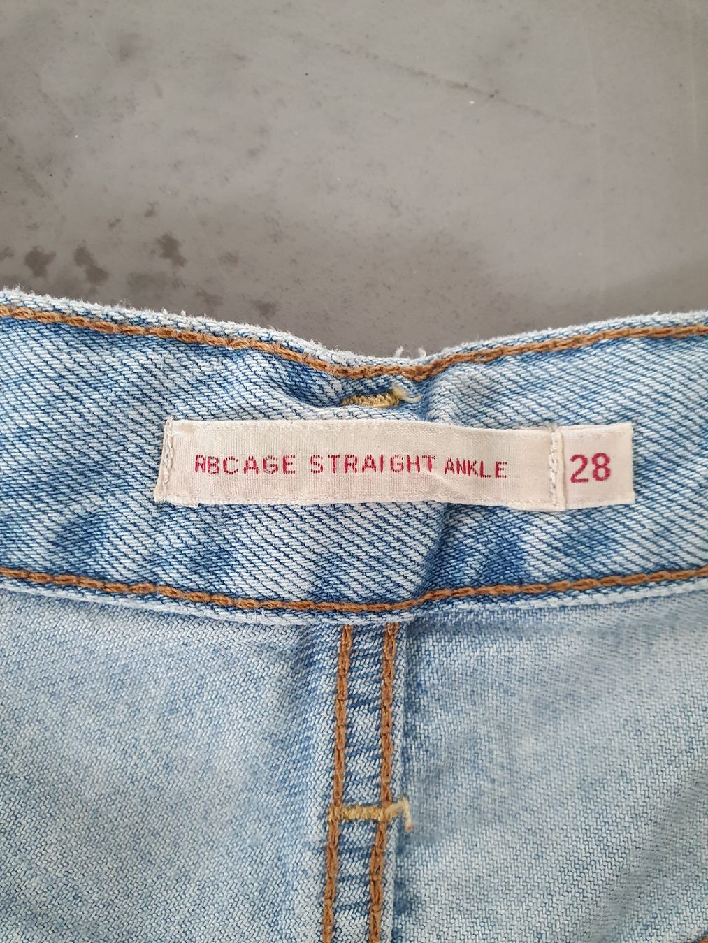 Levi's Jeans: Levis ribcage, 28 – Usato da Steinach venduto da Xamax18 3