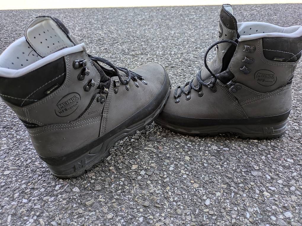 Meindl Scarpe da uomo: Wanderschuhe Meindl Gr. 44 – Usato da Münchenbuchsee venduto da noluri 4