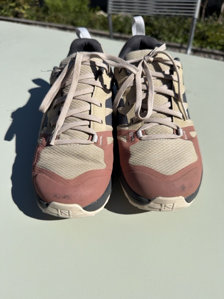 Salomon Scarpe per ragazze: Salamon Trekking Schuhe Gr. 38 – Usato da Baden venduto da niba10