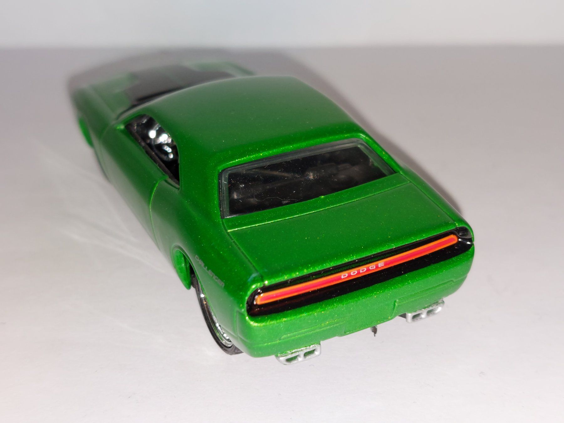 Dodge Modellautos: Dodge Challenger Concept 2006 1:50 Hot Wheels – Gebraucht aus Diegten von isetta590 3