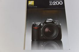 Nikon D200 Spiegelreflexkamera mit AF-S Nikkor 18-70 mm