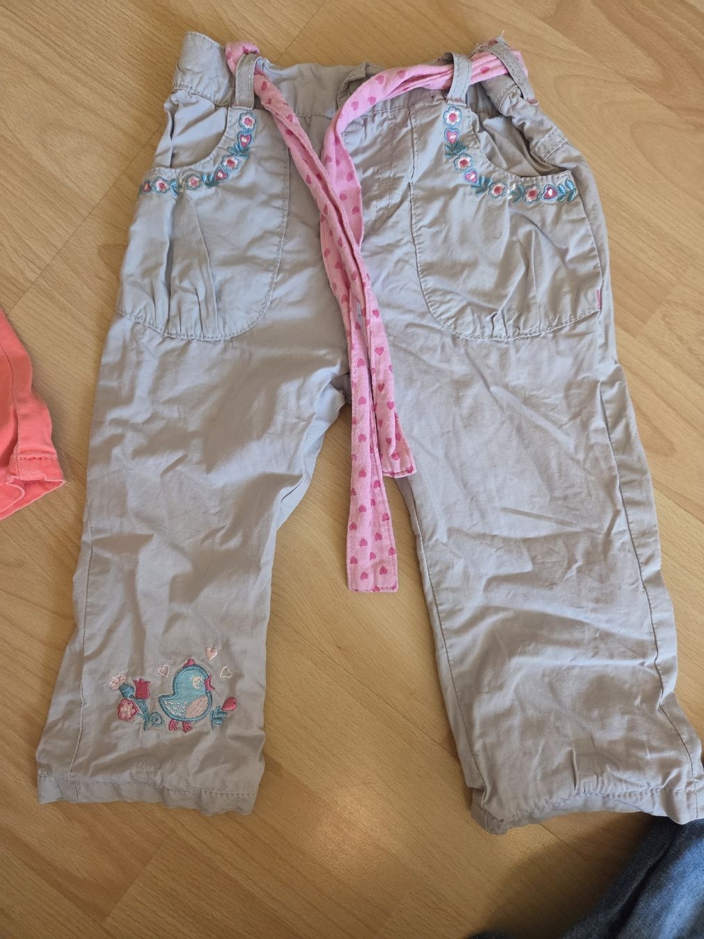 Lotti & Set di vestiti: Hose und Strampler Set, Grösse 80 – Usato da Staad SG venduto da wk100 2