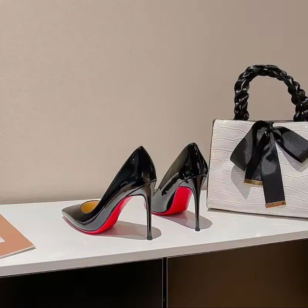 Scarpe da donna: Escarpins à semelles rouges 8 cm, NEUFS – Nuovo e nell'imballaggio originale da Puidoux venduto da Mia_Bellezza 2