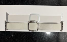 Apple Watch 41mm Armband Leder Buckle L