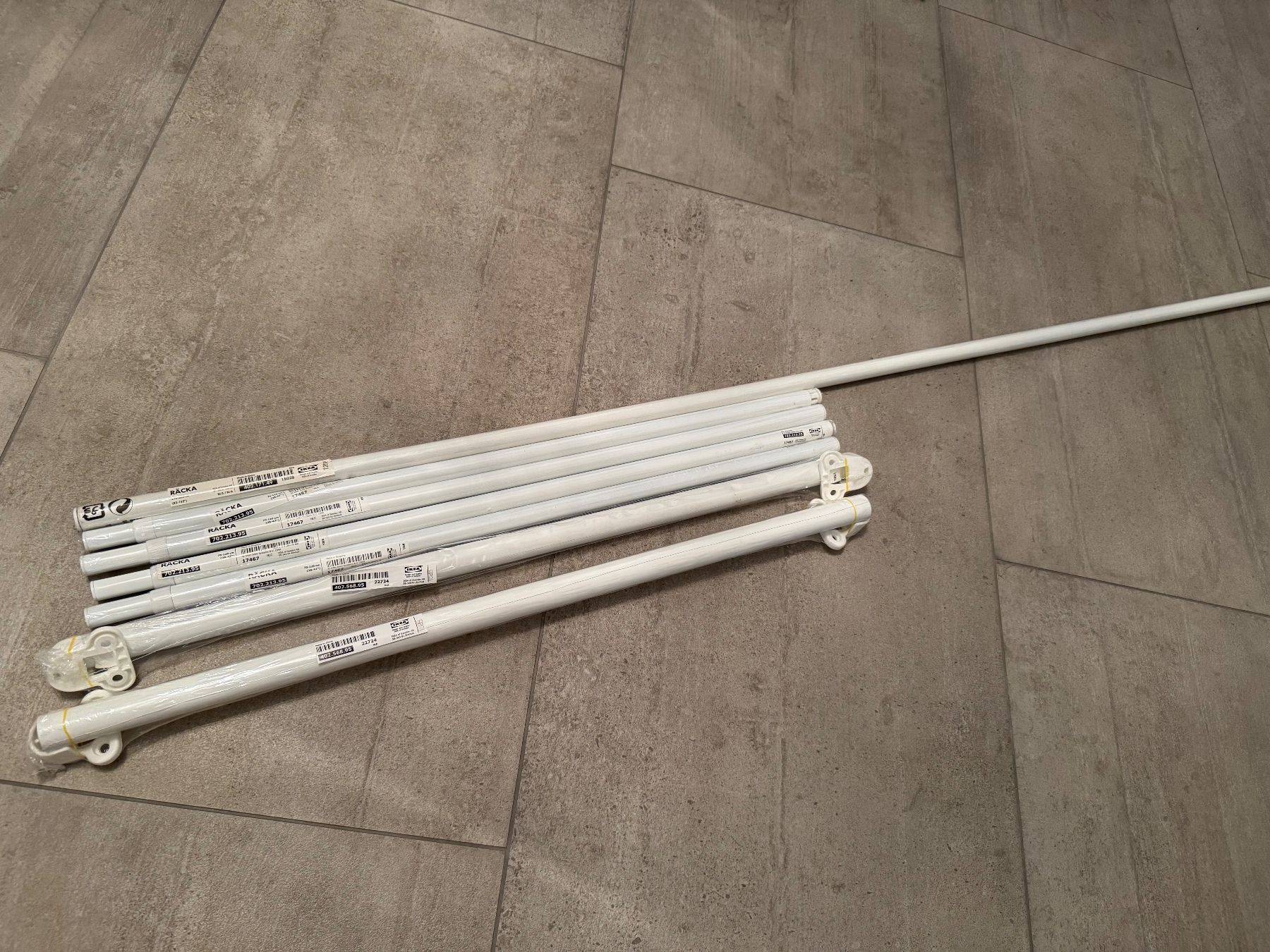 Ikea Autres articles pour la maison: 4 Tringles à rideaux IKEA Räcka – Neuf avec emballage d'origine à Zürich par lcg_898x 1