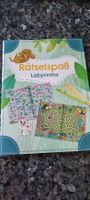 Rätselspass Labyrinth Stickerbuch mit Hunden und Weltraum