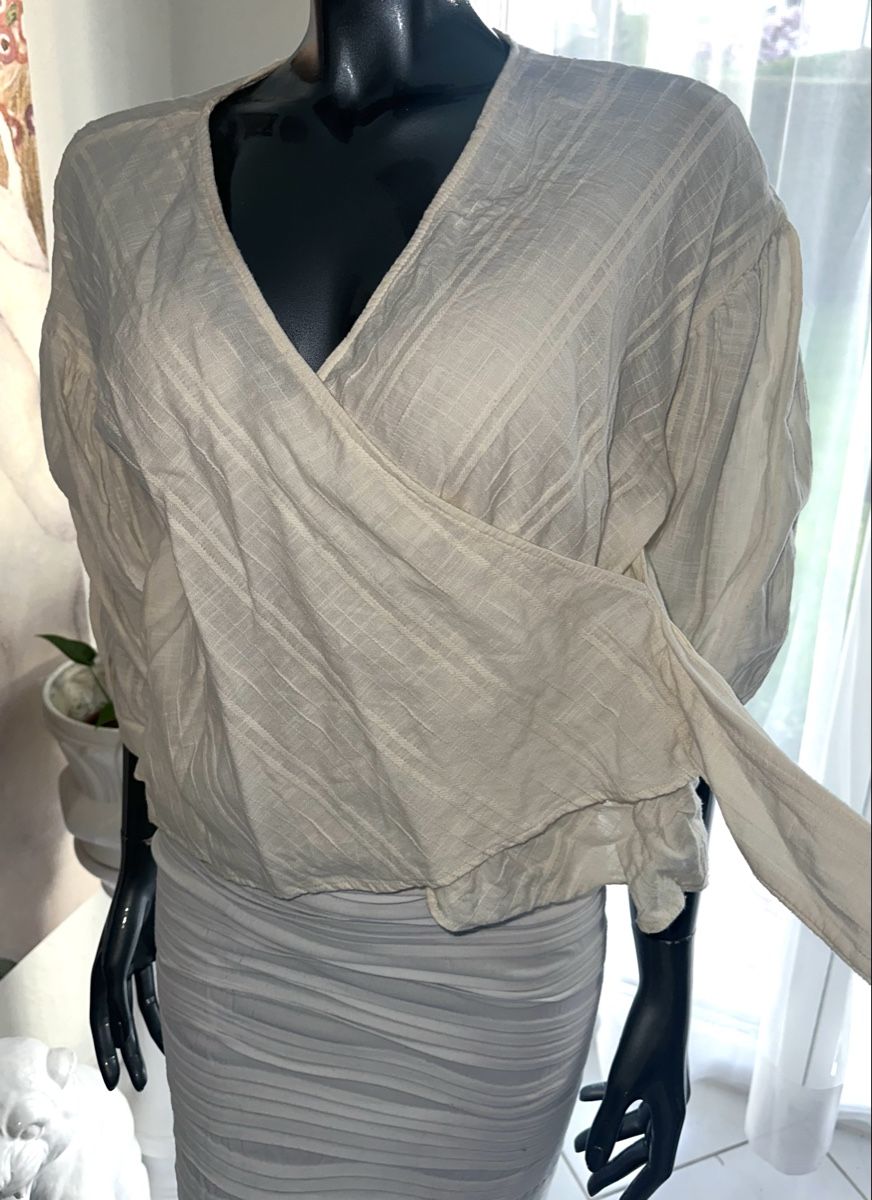 Zara Camicette: ZARA BLUSE GR. M neuwertig – Nuovo (secondo la descrizione) da Unteraegeri venduto da MH203 6