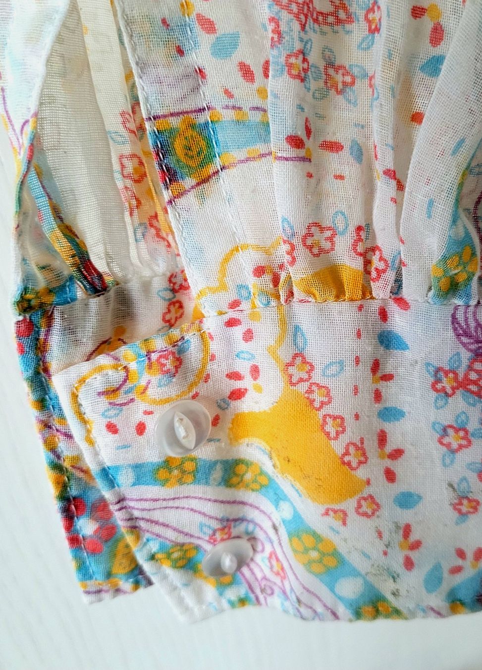Blusen: Superleichte Vintage Chiffon-Bluse – Gebraucht aus Oberuzwil von rtr_wp6m 1