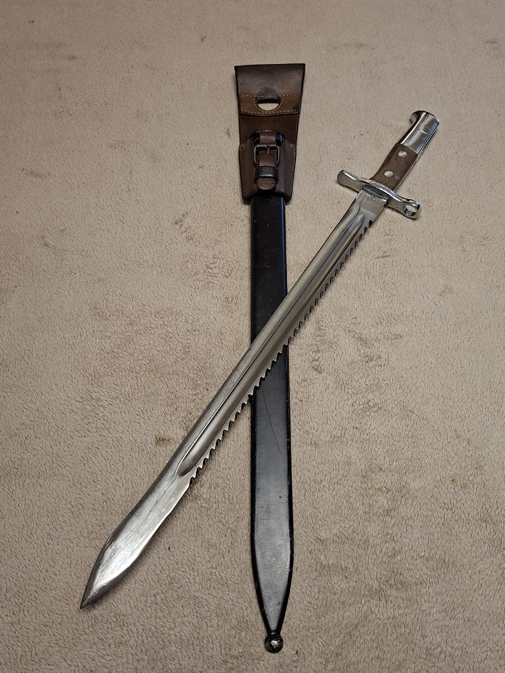 Schweizer Armee Armi bianche: Säbelbajonett M1914 mit Stahlscheide – Usato da Neuenkirch venduto da STMK21