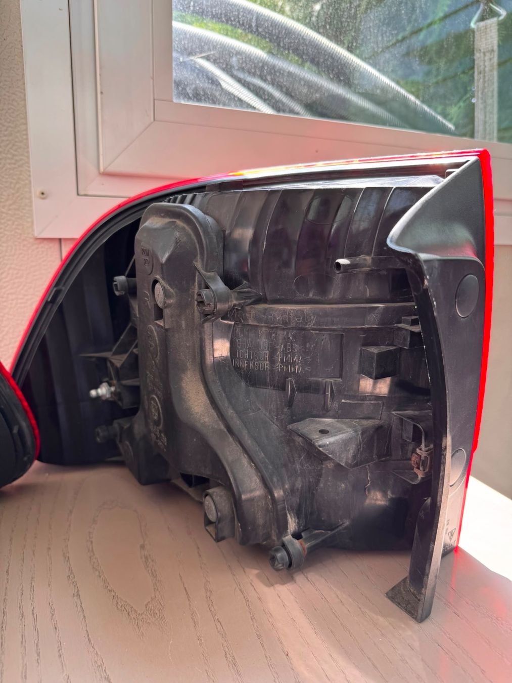 Porsche Tutti pezzi di ricambio auto: Porsche Cayenne Rückleuchten – Usato da Gossau SG venduto da Nez-lim 5