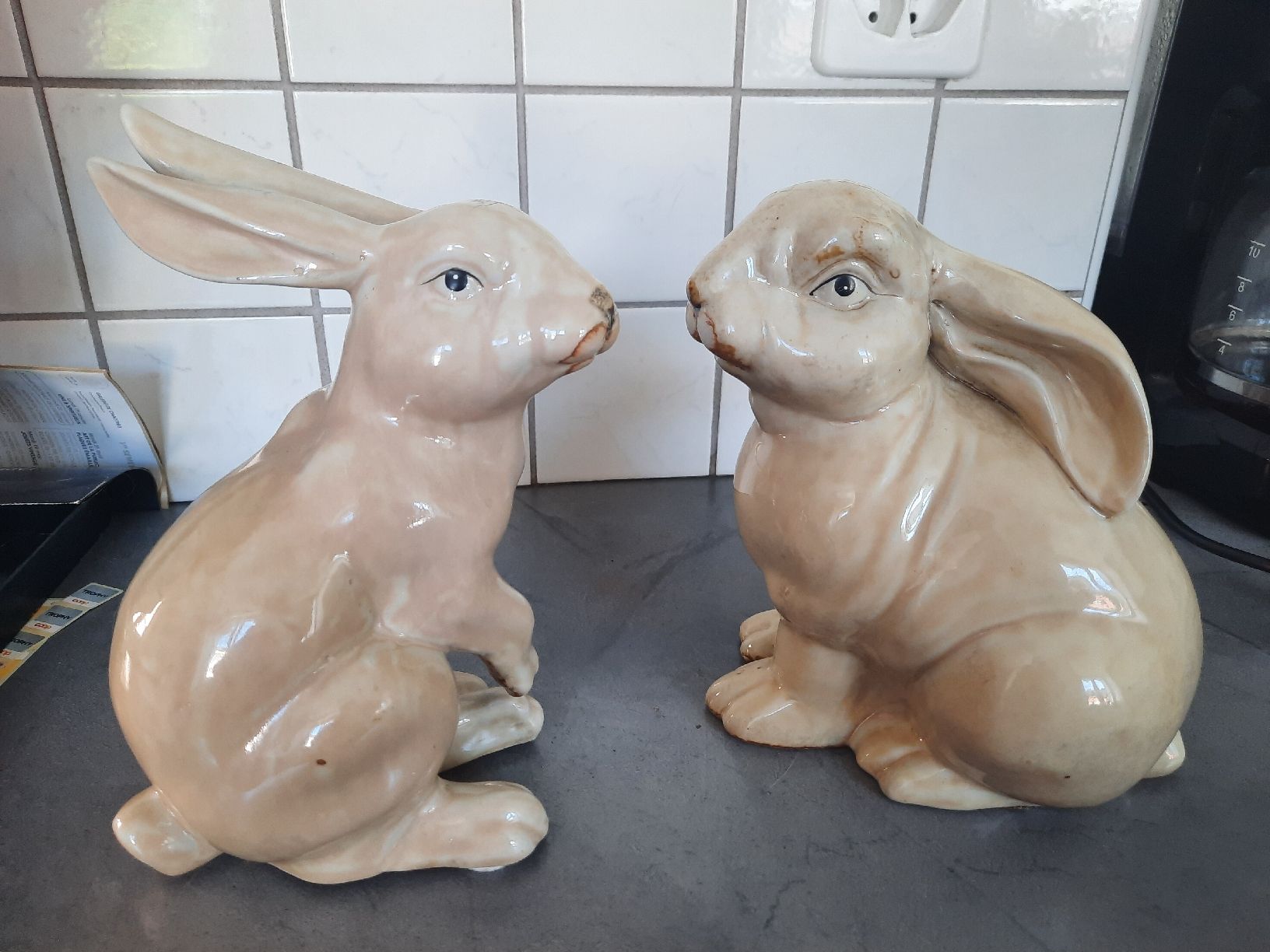 Alle Dekorationen: 2 LAPINS, en CÉRAMIQUE VERNISSÉE – Gebraucht aus Le Locle von marylise01