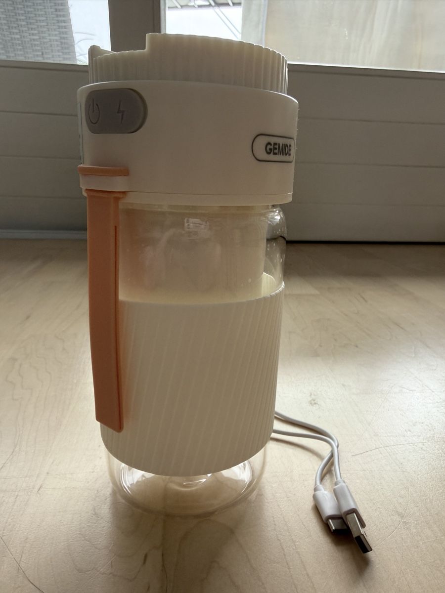 Elettrodomestici da cucina: Portable Blender for Smoothies – Nuovo (secondo la descrizione) da Cham venduto da cec_b78y