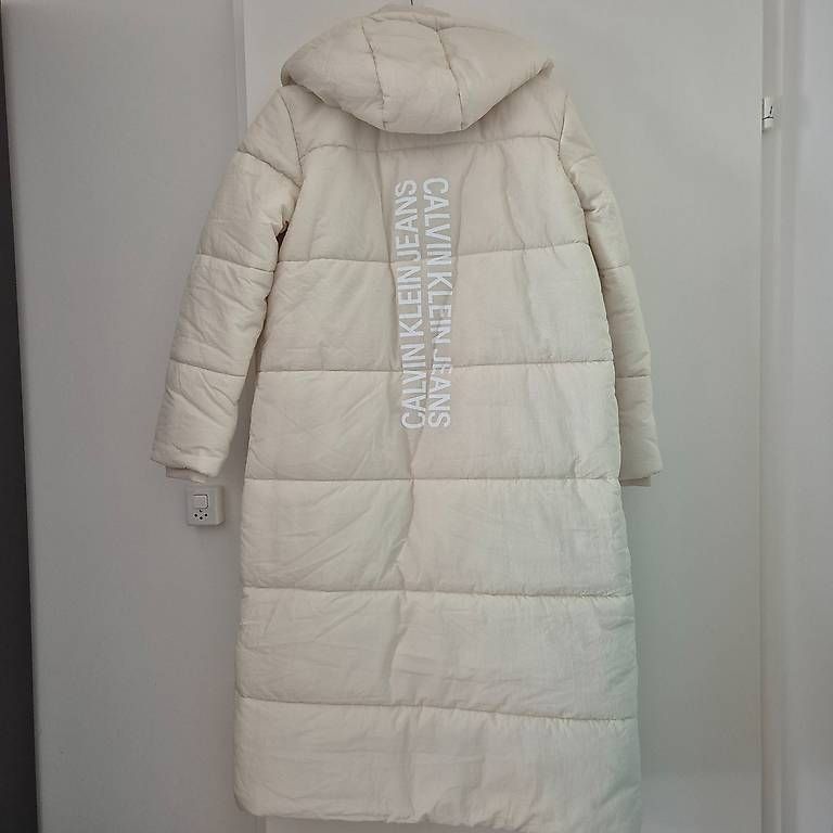 Calvin Klein Manteaux: Calvin Klein winter mantel – D'occasion à Luzern par eve_797j 1