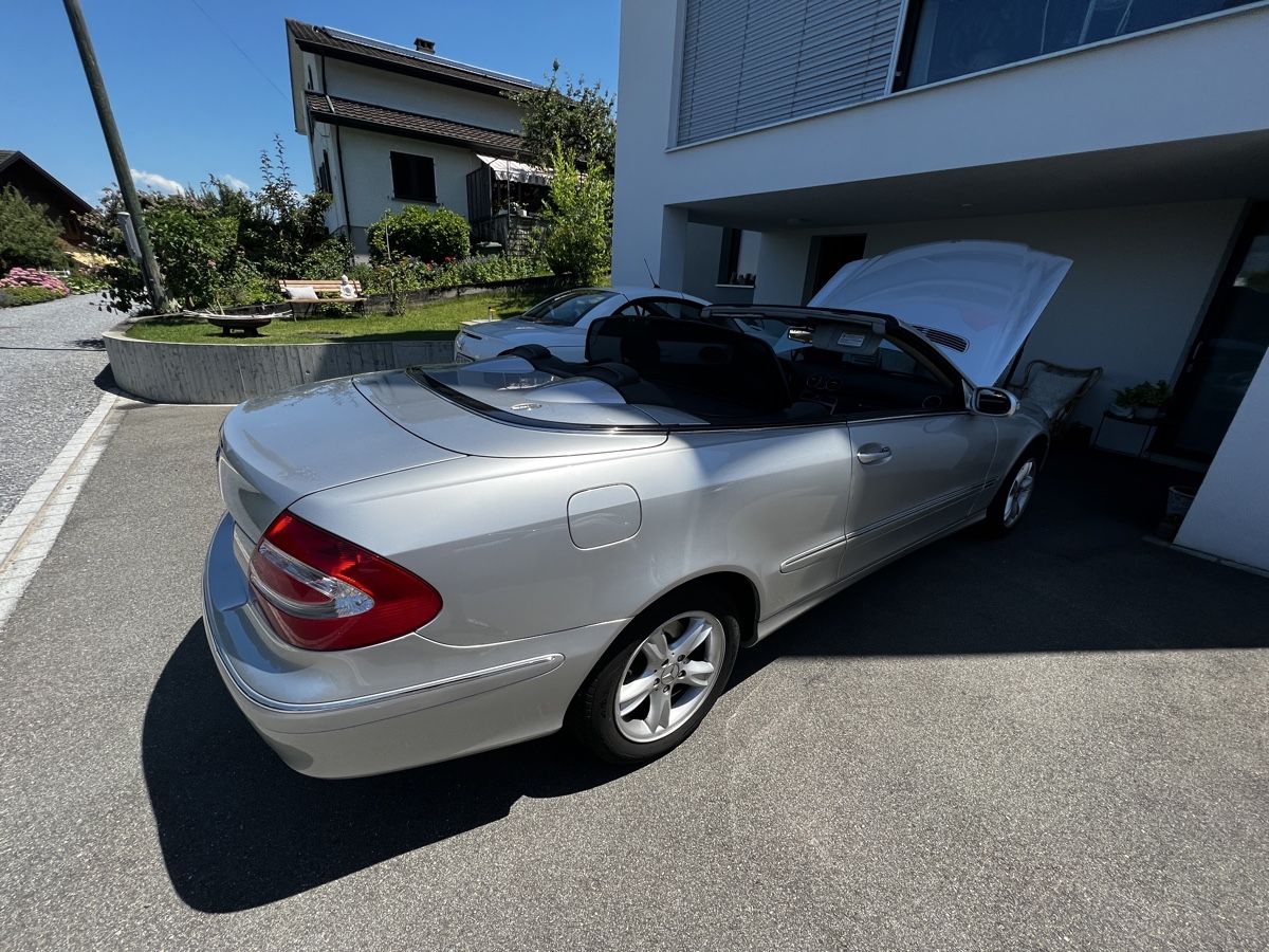 Mercedes-Benz Automobili: Mercedes CLK Cabrio – Usato da Meggen venduto da megaale 3
