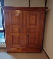 Massivholz Schrank 2-türig