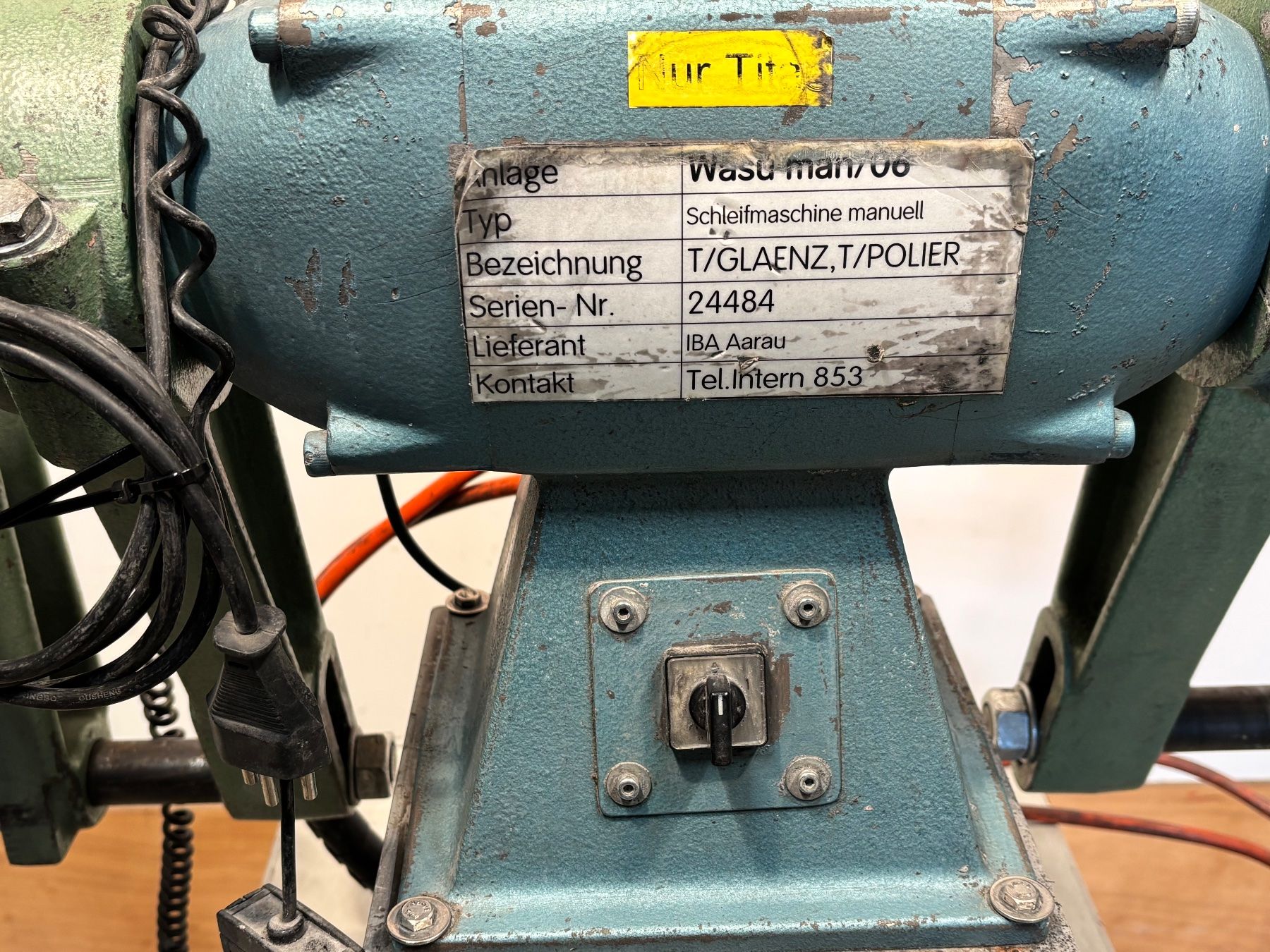 Wasu Smerigliatrici & Lucidatrici: Polierbock, Schleifbock Wasu Schleifmaschine – Usato da Winterthur venduto da ReUse_Baumarkt 2