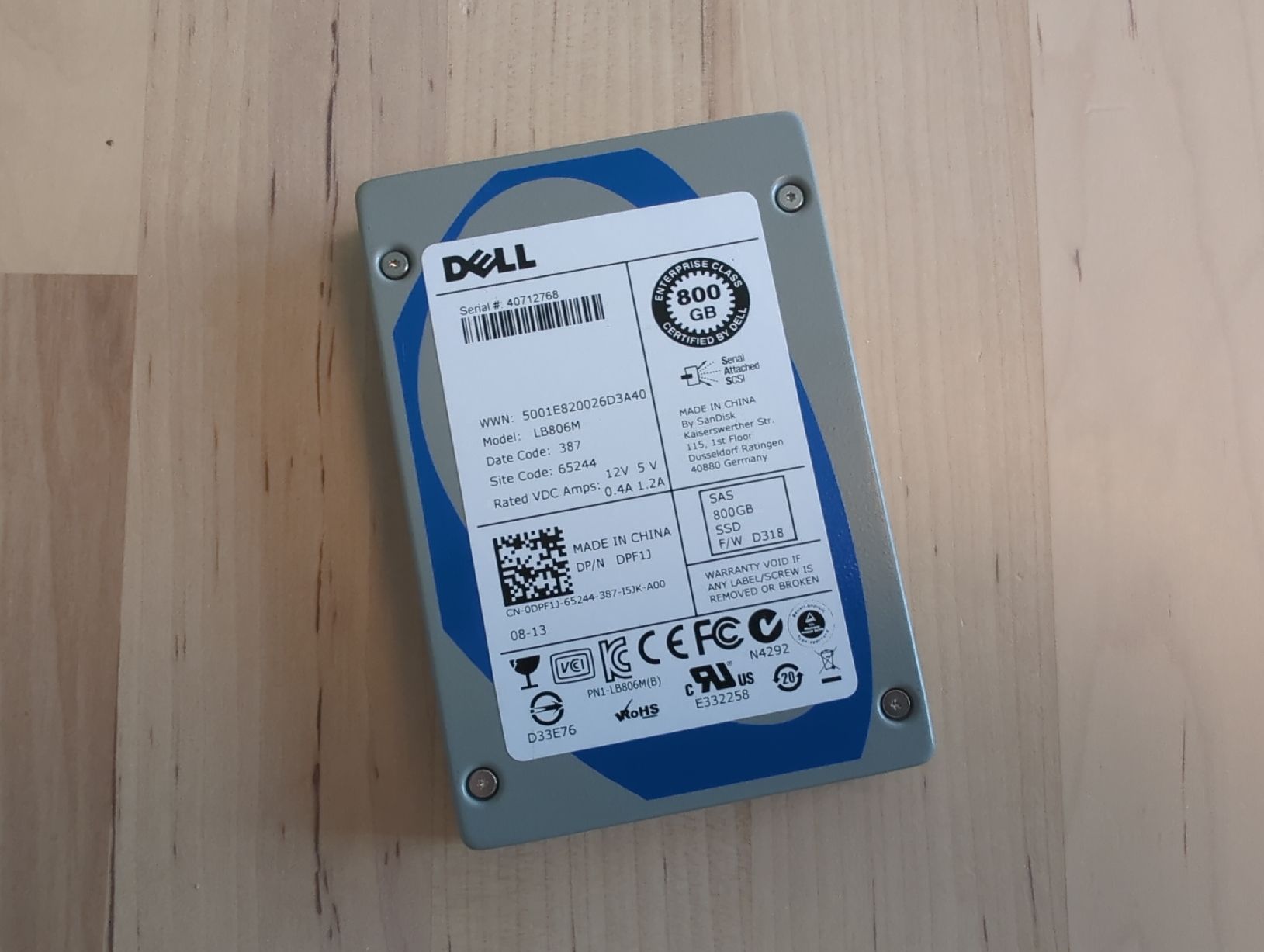 Dell Harddisks: Dell LB806M [SSD | SAS | 800GB] – Gebraucht aus Niederwangen BE von EByte