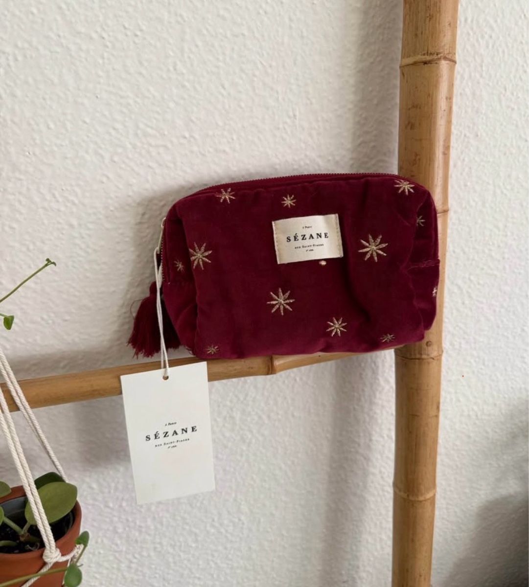 Sezane Kosmetikkoffer: Sézane Necessaire – Neu und originalverpackt aus Meilen von NHirs96